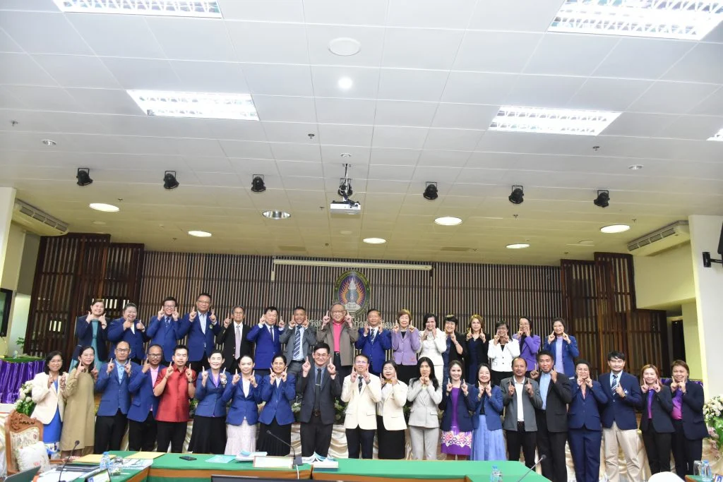 โครงการเสวนากำหนดทิศทางขับเคลื่อนมหาวิทยาลัยราชภัฏร้อยเอ็ด
