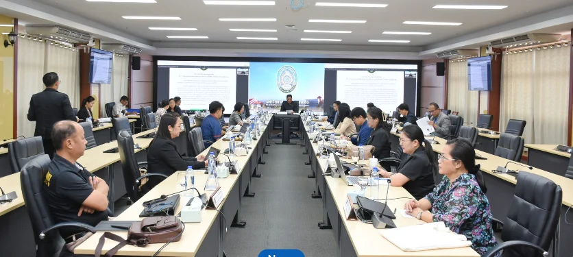 การประชุมคณะกรรมการบริหารมหาวิทยาลัยราชภัฏร้อยเอ็ดสมัยสามัญ ครั้งที่ 8(391)